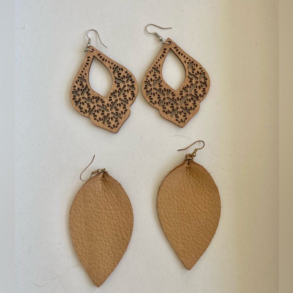 Earrings - 2 pack